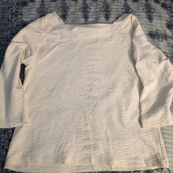 Boat neck textured Talbots top - Picture 4 of 7